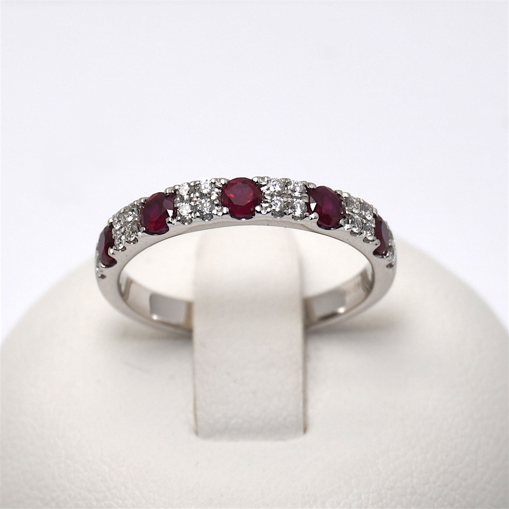 41-anello-rubino-prezzo-oro-bianco-diamanti-giorgio-visconti-offerta-ab-preziosi-balzano-gioielleria-bari-ABX17169R.jpg Anello Veretta Diamanti 0.17ct Rubini 0.49ct e Giorgio Visconti - immagine 1