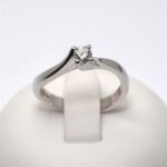 Anello Solitario Gambo Ondulato con Diamante 0.20ct Giorgio Visconti