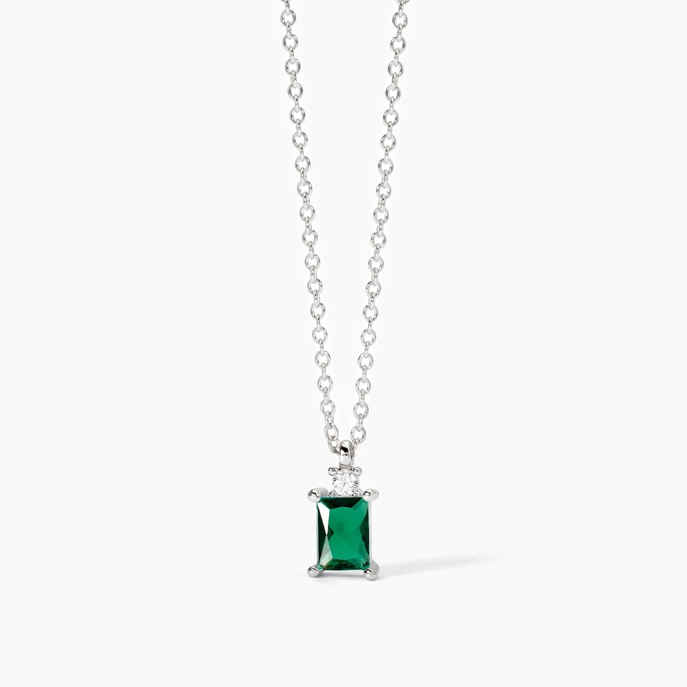Collana-in-argento-donna-con-smeraldo-sintetico-taglio-princess-idea-regalo-donna-553734.jpg Collana in Argento con Smeraldo Sintetico Taglio Princess Donna Mabina - immagine 1