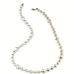 Collana Lunga in Ottone Dorato con Elementi Smalto Bianco Donna Sovrani